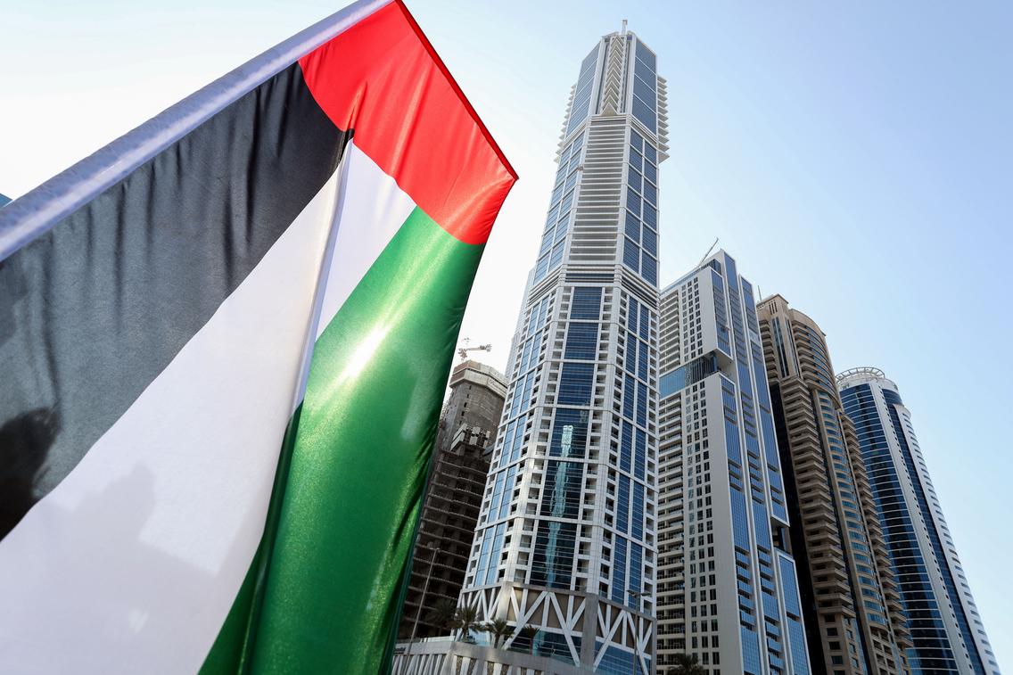 كل ما تريد معرفته عن علم دولة الإمارات معلومات مباشر